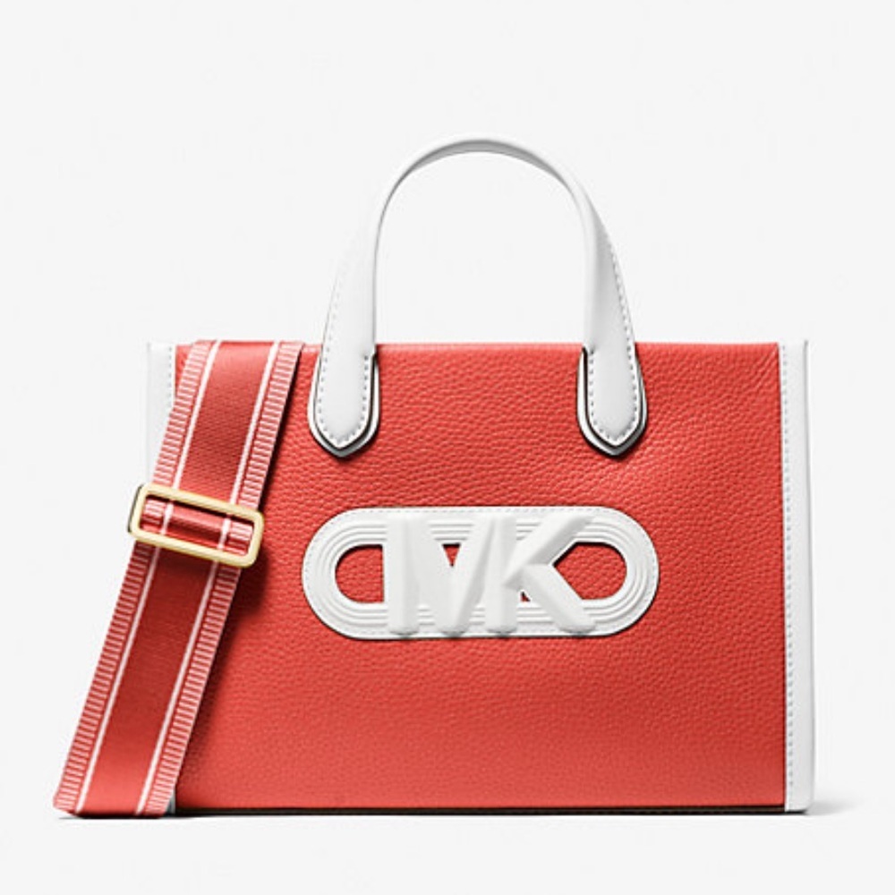 Michael Kors Gigi Small Messenger Crossbody Bag - Picture 11 of 15